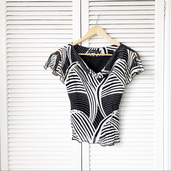 Temp Paris Zebra Print Chiffon Short Sleeve Blouse - Picture 2 of 6